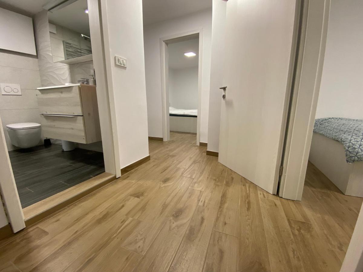 Apartma Sinitus Изола Екстериор снимка